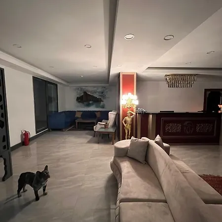 Nagas & Restaurant At Historical Part Of Отель