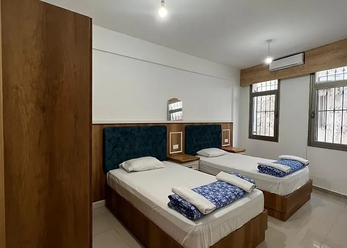 Hotell Nagas & Restaurant At Historical Part Of *