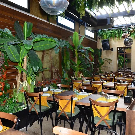 Hotel Nagas & Restaurant At Historical Part Of