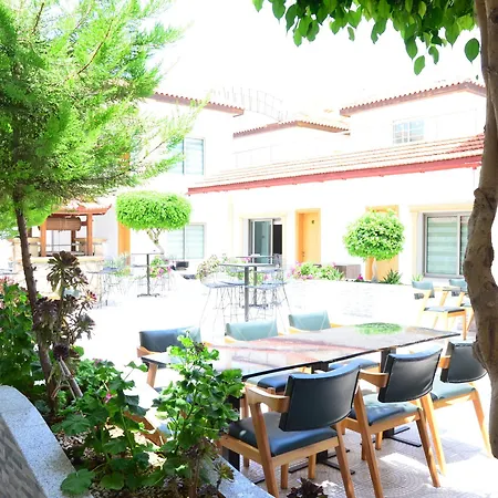 Nagas & Restaurant At Historical Part Of Hotel Nikozja