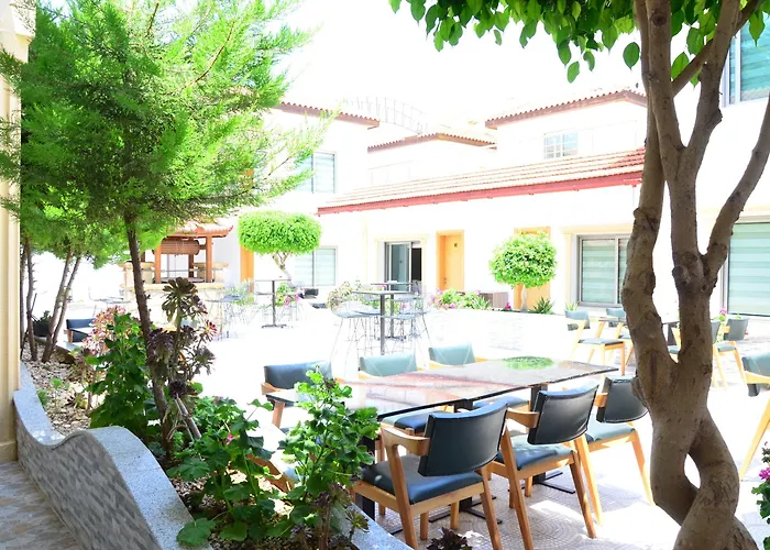 Nagas & Restaurant At Historical Part Of Hotell Nicosia